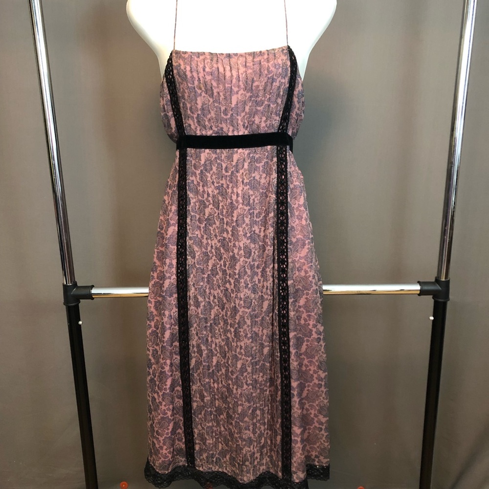 Sweet, silk Plenty dress.
